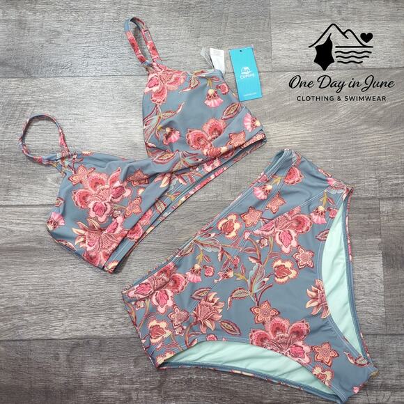 Cupshe Cross Front High Waist Bikini Swimsuit Size M - Picture 2 of 6